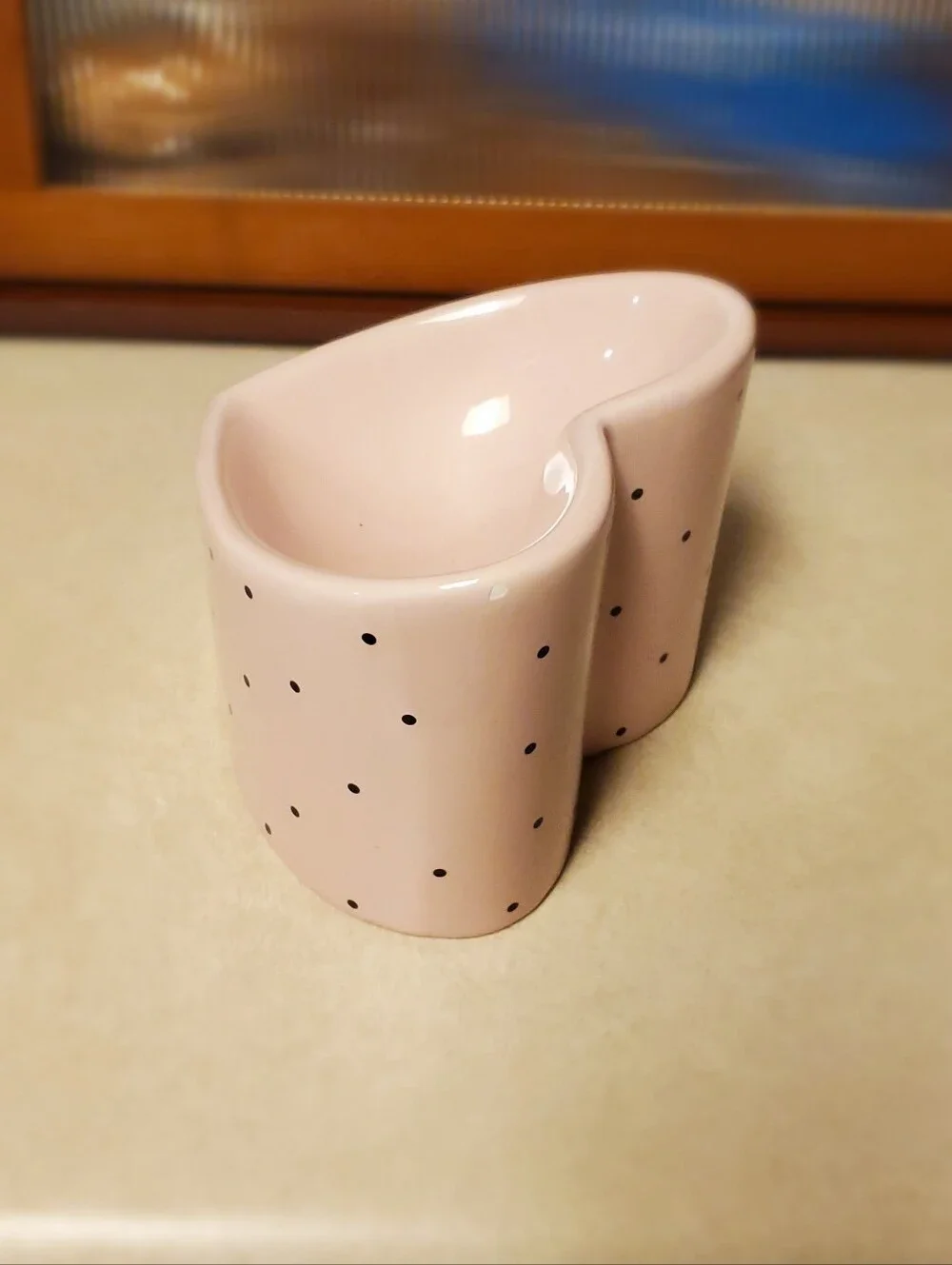Raised Heart-shaped Bowl